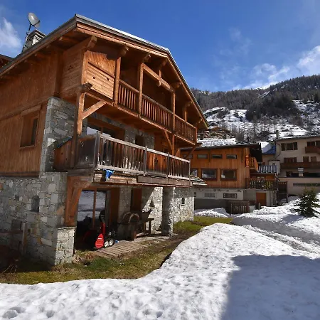 View Chalet In Close To Area